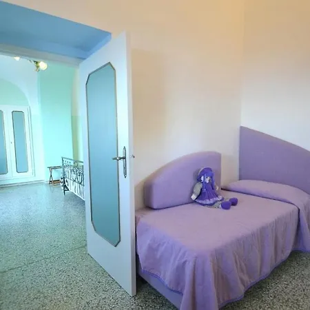 Nerano Apartment Sleeps 4 Pool Air Con *