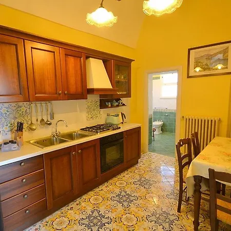 Nerano Apartment Sleeps 4 Pool Air Con נראנו