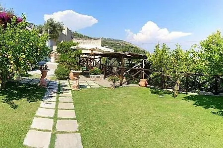 Nerano Apartment Sleeps 4 Pool Air Con * נראנו